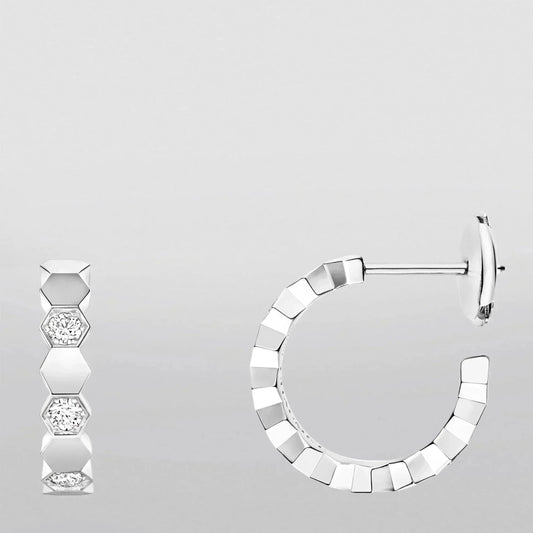 [Avelora]Hollow Design Four-Leaf Clover Flower Shape Ring