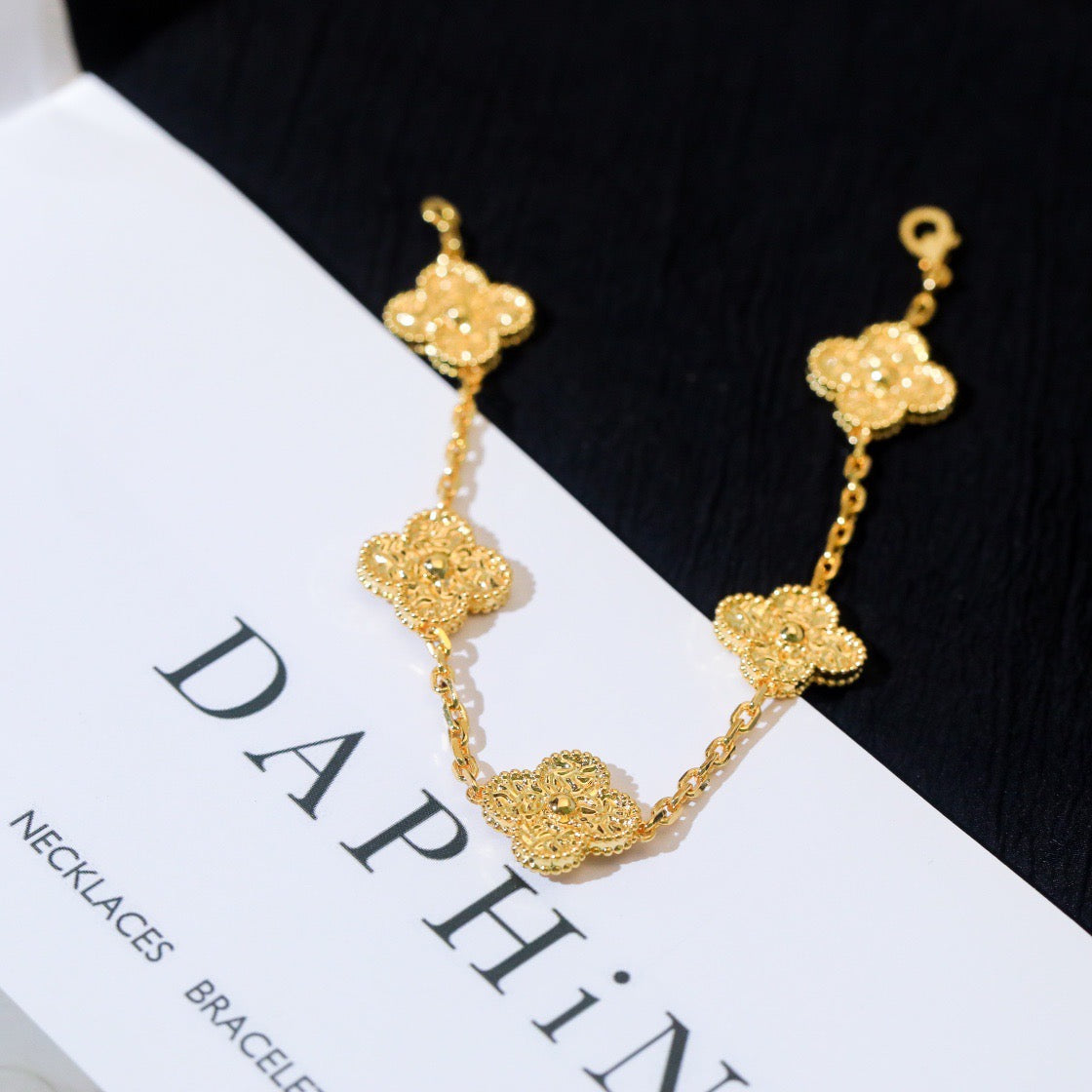 [Avelora]LUCKY CLOVER 5-MOTIF BRACELET - BRONZING