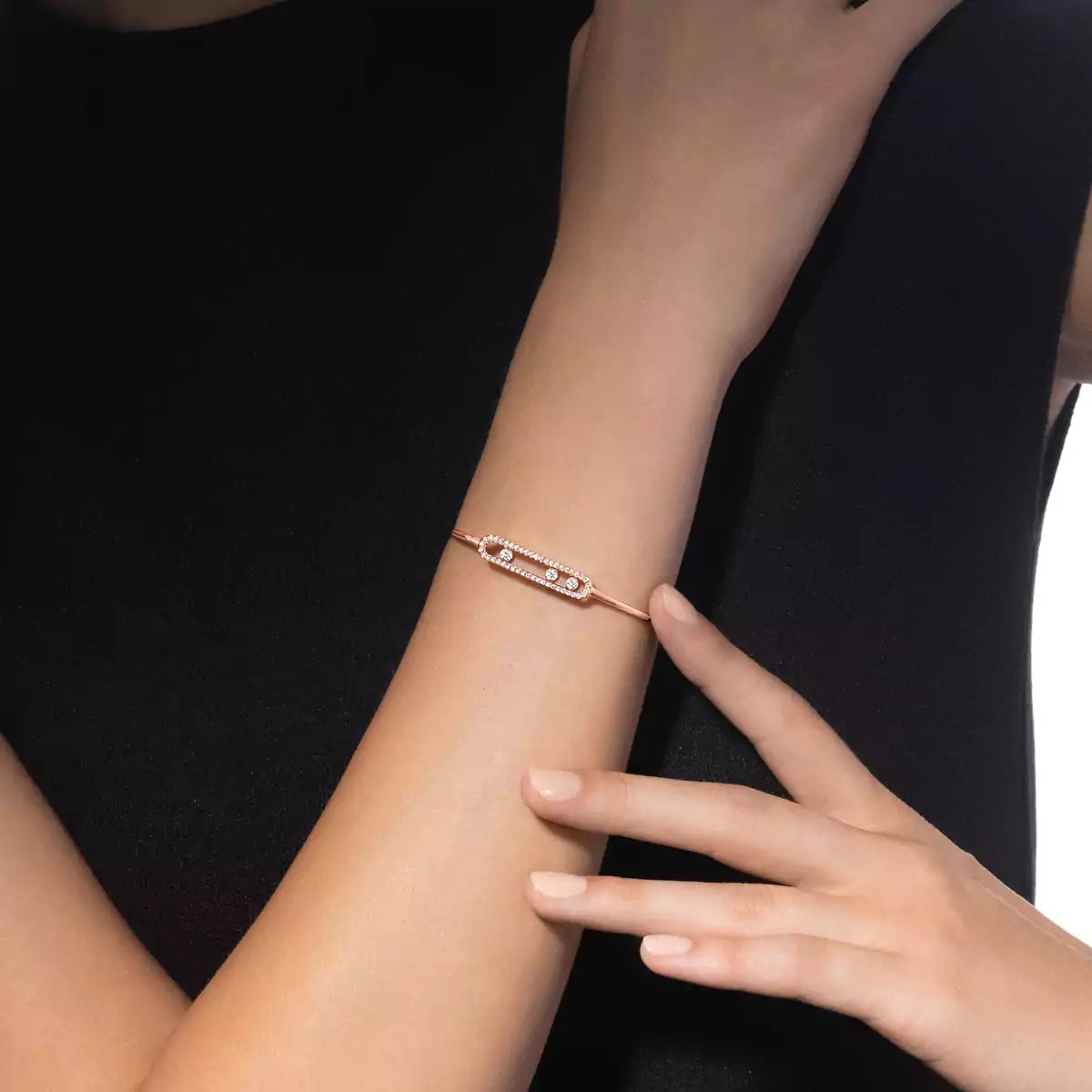 [Avelora]MOVE PAVÉ DIAMOND BANGLE BRACELET M