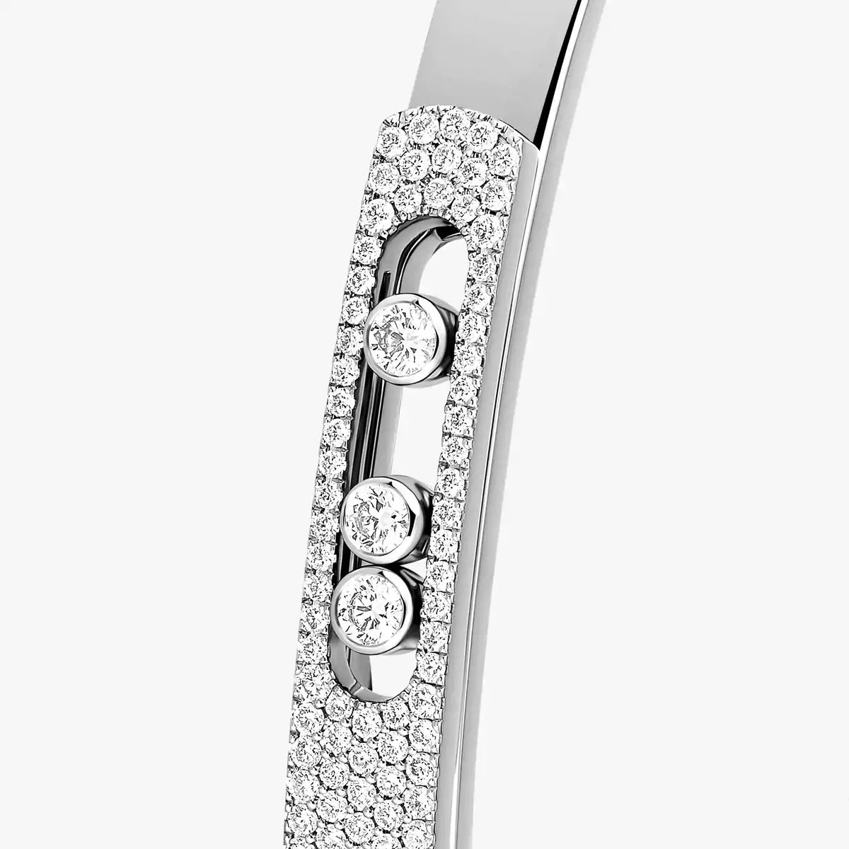 [Avelora]MOVE NOA PAVÉ DIAMOND BANGLE BRACELET