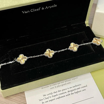 [Avelora]LUCKY CLOVER 5-MOTIF BRACELET - LASER COLLECTION