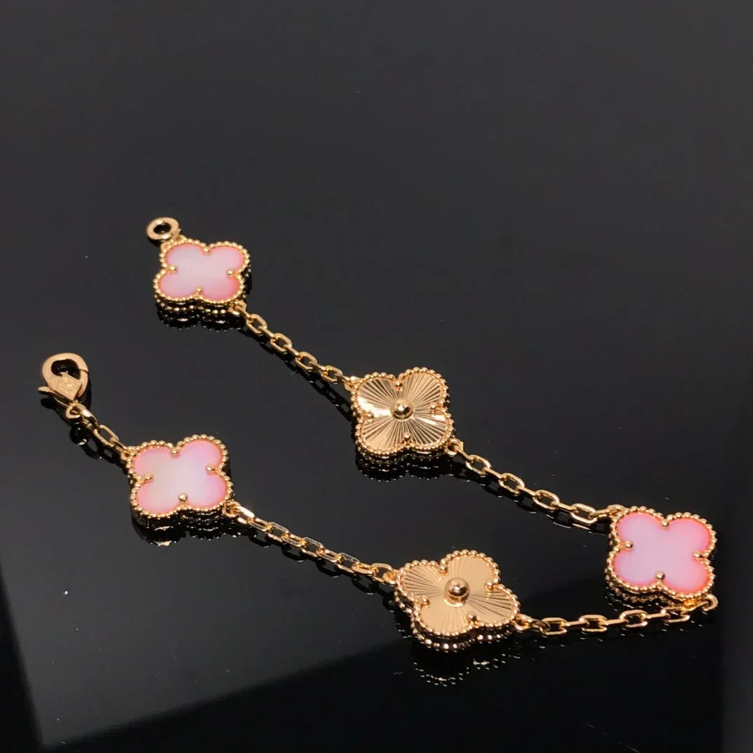 [Avelora]LUCKY CLOVER 5-MOTIF BRACELET - PINK MOTHER-OF-PEARL COLLECTION